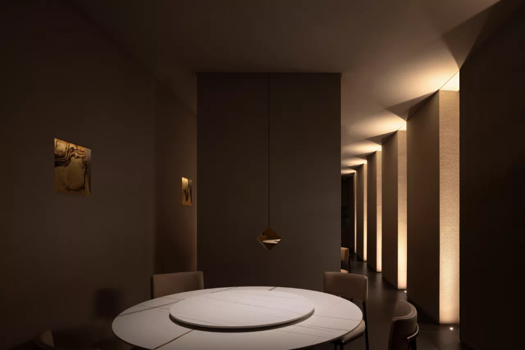 640 (9).png